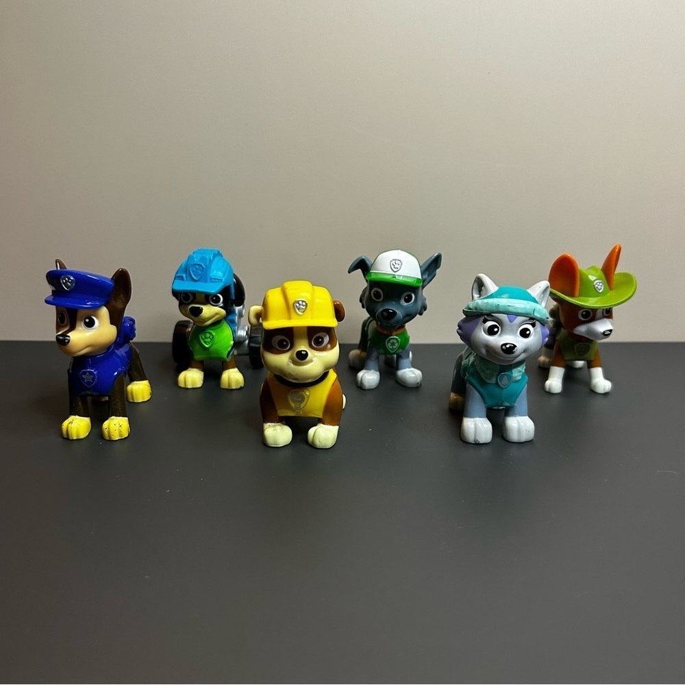 Paw Patrol Action Figure Set of Six